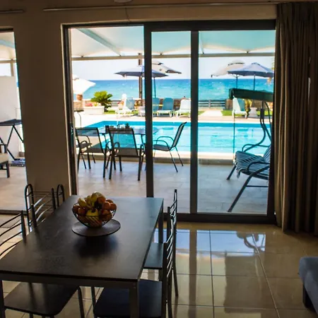 Fanis Seafront * Agios Gordios (Corfu)