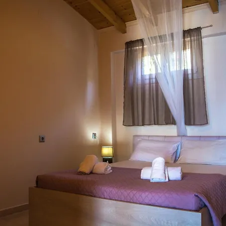 Fanis Seafront Appartement