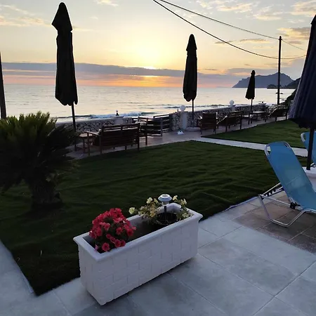 Fanis Seafront * Agios Gordios (Corfu)