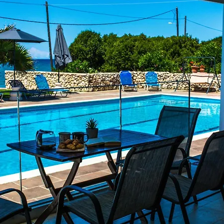 Fanis Seafront * Agios Gordios (Corfu)